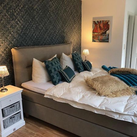 Romantisches Ferienhaus Boddenblick Mit Sauna Pruchten エクステリア 写真
