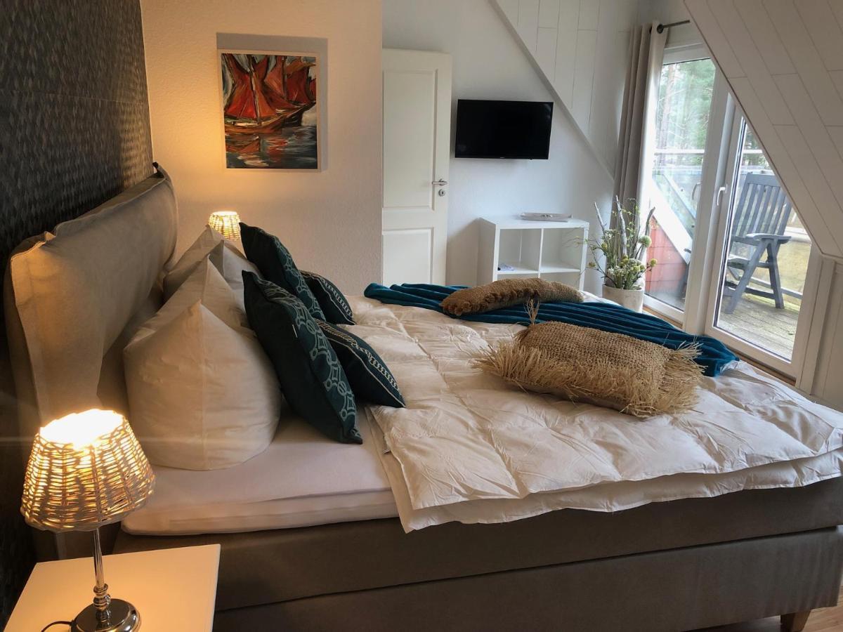 Romantisches Ferienhaus Boddenblick Mit Sauna Pruchten エクステリア 写真
