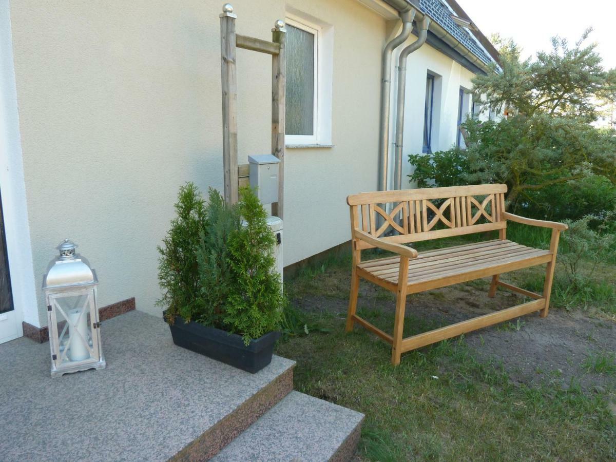 Romantisches Ferienhaus Boddenblick Mit Sauna Pruchten エクステリア 写真